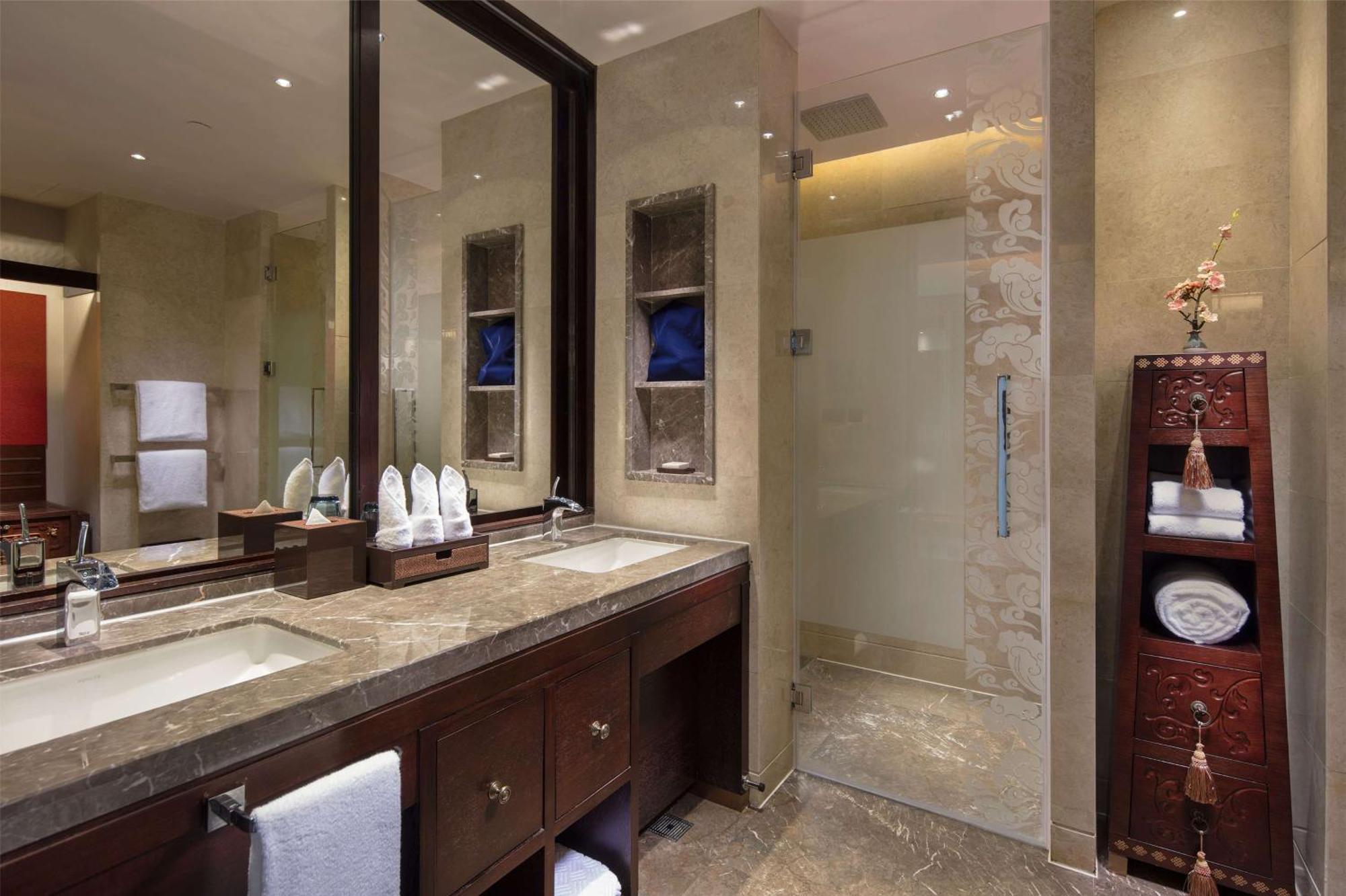 Hilton Linzhi Resort Nyingchi Εξωτερικό φωτογραφία