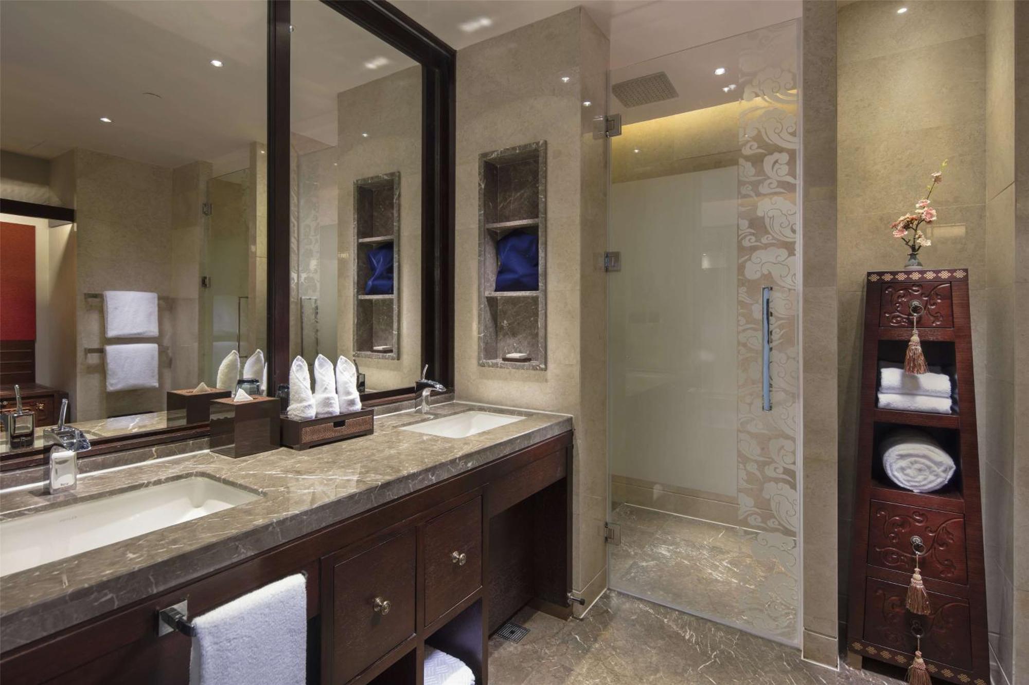 Hilton Linzhi Resort Nyingchi Εξωτερικό φωτογραφία